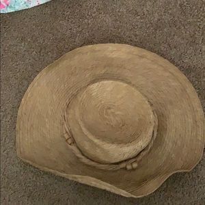 100% straw hat Liz Claiborne